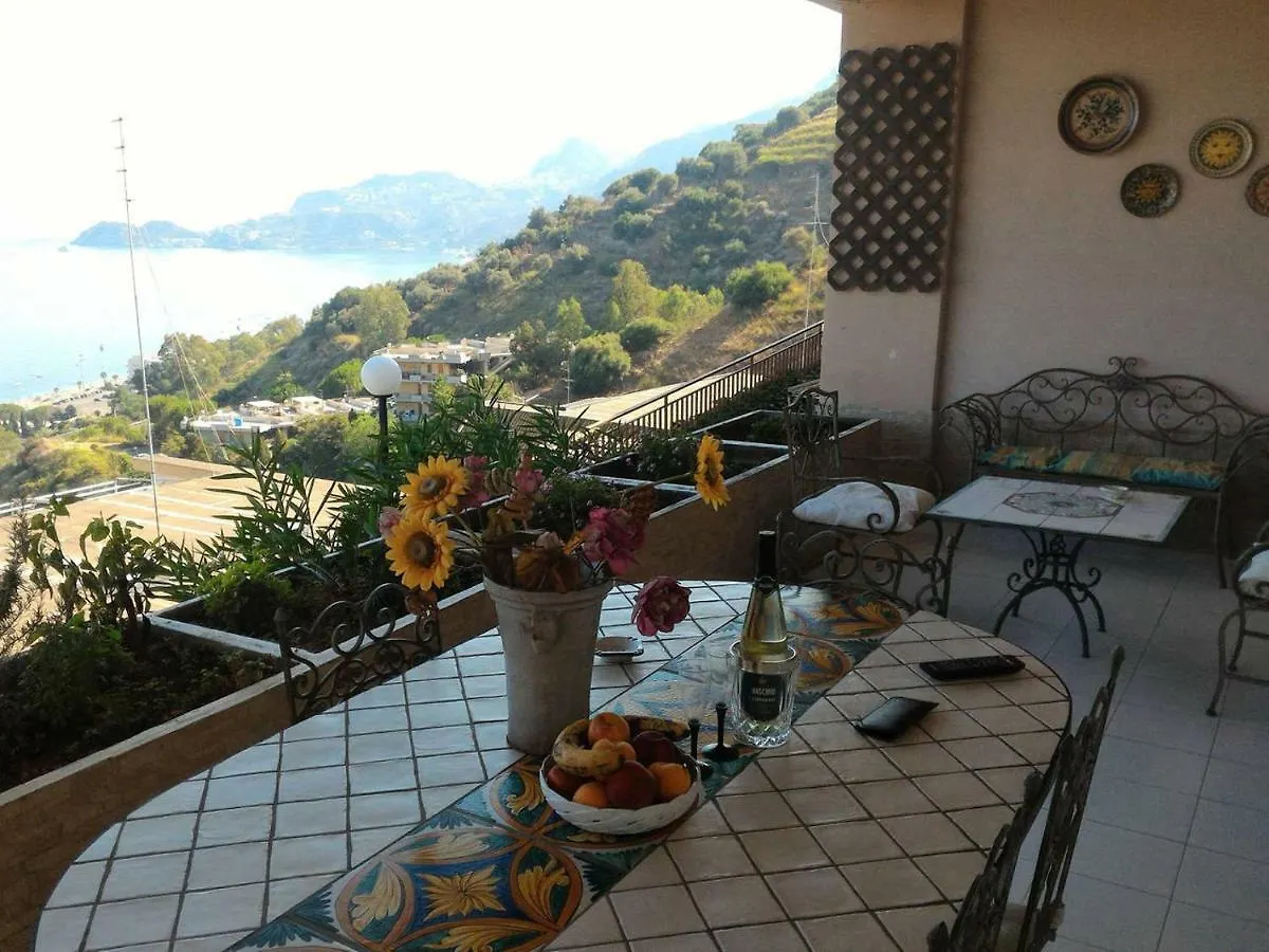 Super Terrazzo Panoramico Villa Letojanni